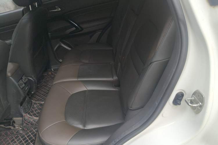 Used GAC Trumpchi GS4 2017 235T Automatic Two-Wheel Drive Luxury Smart Connectivity Version
