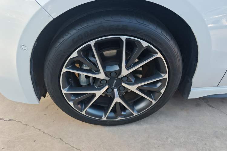 Used Lynk & Co 03 2020 1.5TD DCT JingPro Edition
