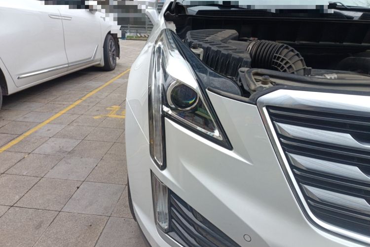 Used Cadillac XT5 2018 25T Luxury Model