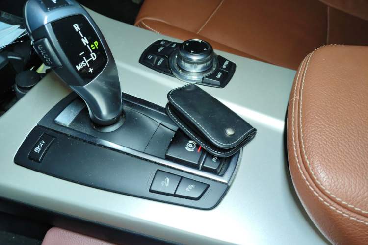 Used BMW X3 2011 xDrive28i Leading Model Vehicle Key