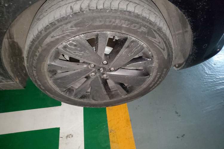 Used Li Auto L6 2025 Pro Smart Refresh Edition Right Front Wheel Hub