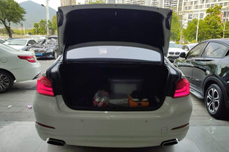 Used BMW 5 Series 2018 528Li Launch Special Edition Trunk