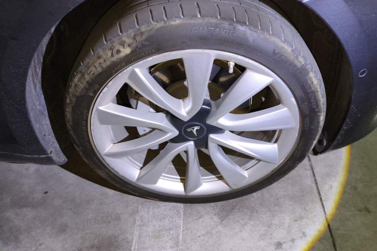 Used Tesla Model 3 2019 Standard Range Rear-Drive Upgraded Version
