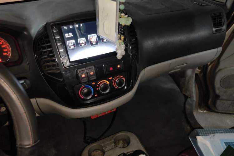 Used FORTHING Lingzhi 2015 V3 1.6L 7-Seater Standard Model