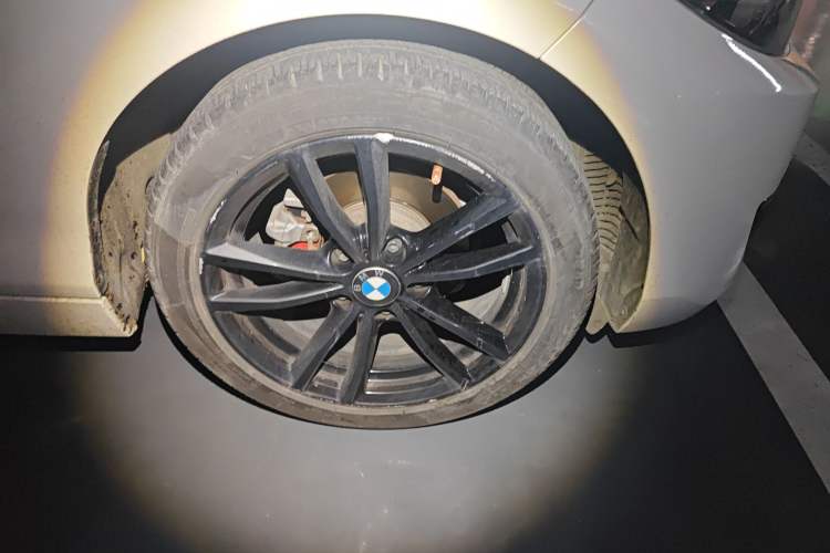 Used BMW 2 Series (Import) 2018 220i Convertible Coupe Sports Design Package
