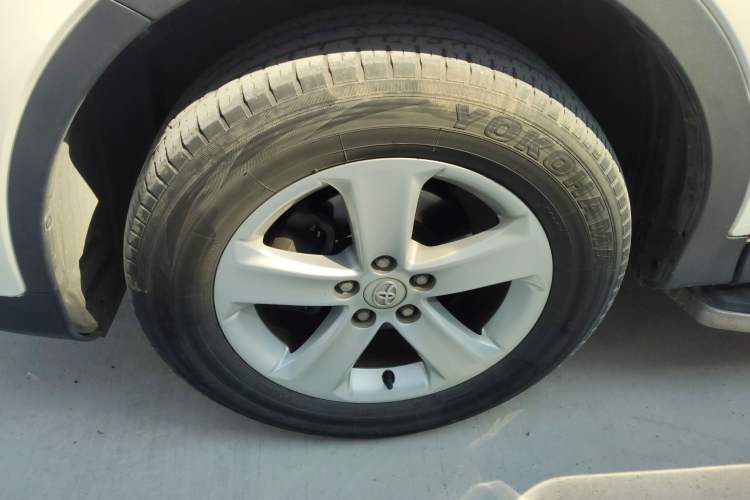 Used Toyota RAV4 2013 2.0L Manual Two-Wheel Drive Urban Edition
