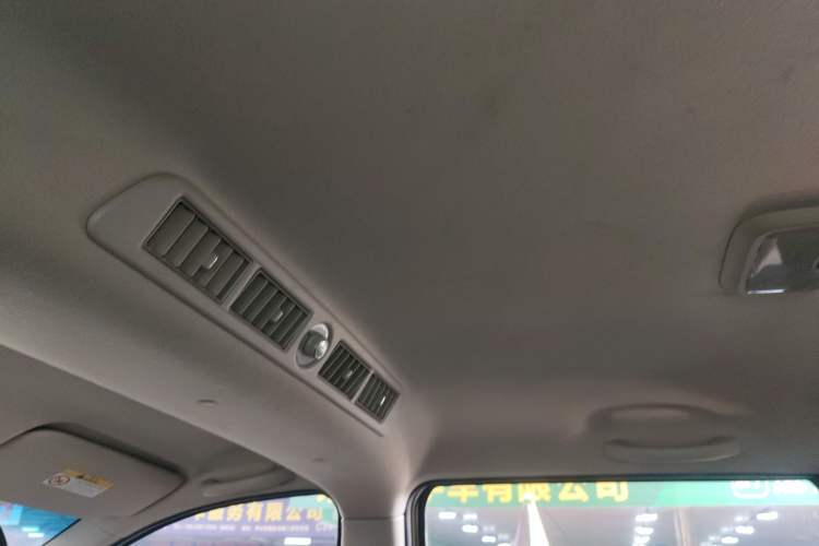 Used Venucia M50V 2017 1.6L XL CVT Luxury Edition