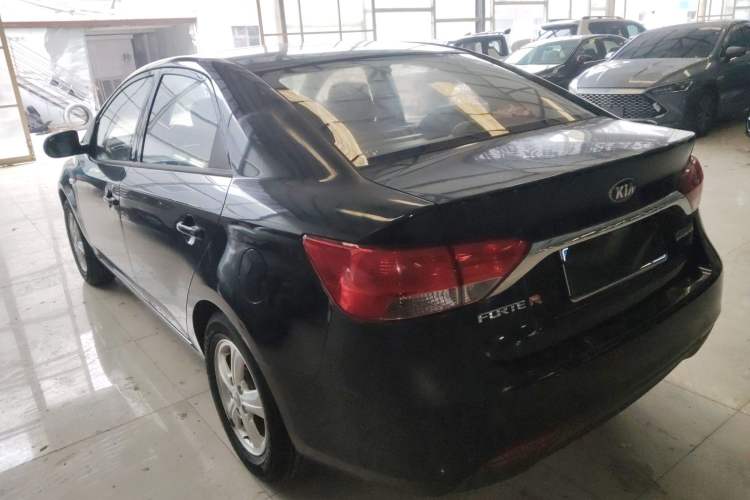 Used Kia Forte 2014 1.6L MT GL