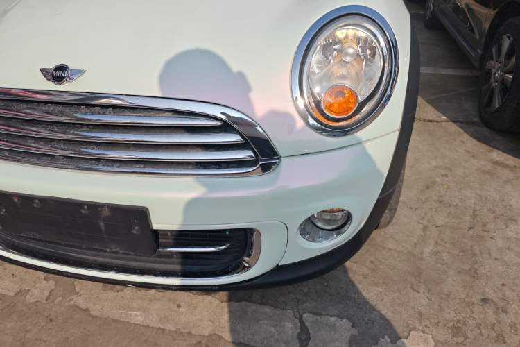 Used MINI MINI 2011 1.6L COOPER Fun