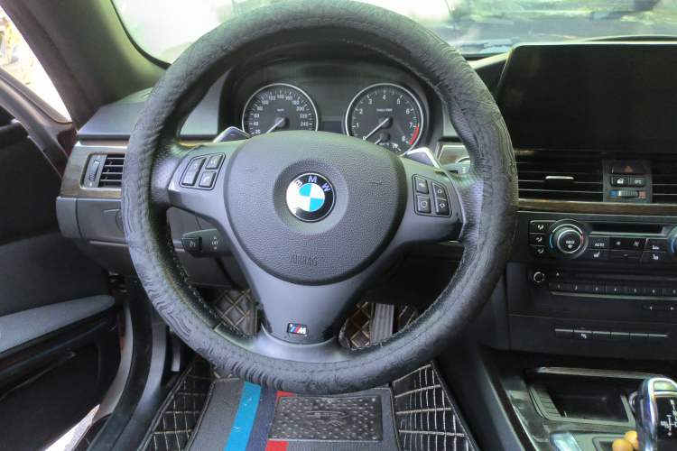 Used BMW 3 Series 2011 335i Convertible Coupe
