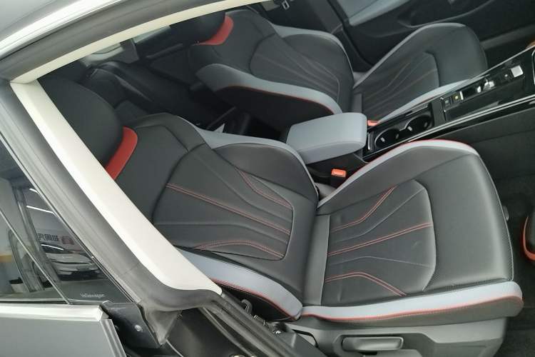 Used Volkswagen Lamando 2022 Lavida L 280TSI DSG Cool & Spicy Edition
