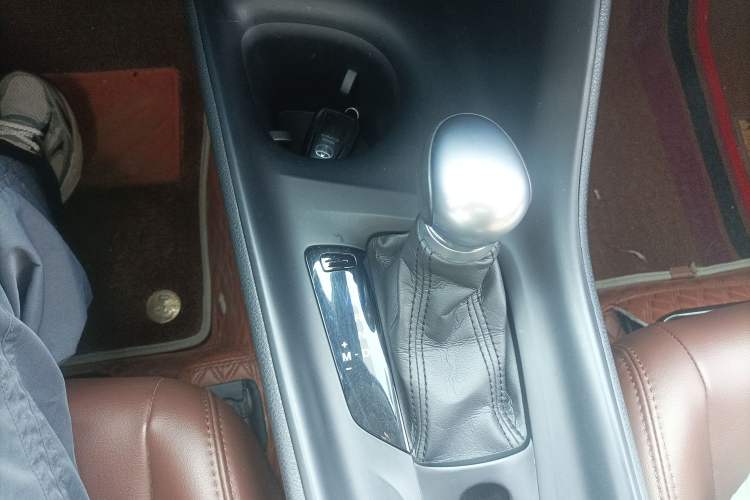 Used Toyota C-HR 2020 2.0L Comfort Edition Gear Lever