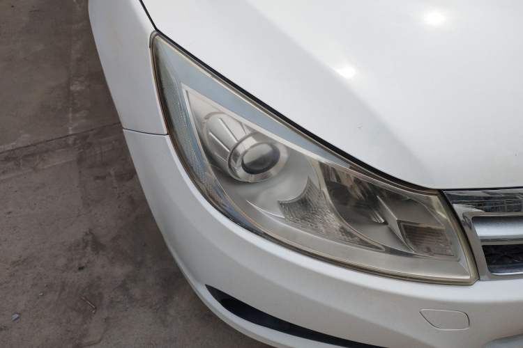 Used BYD Surui 2014 1.5TI Manual Luxury Model
