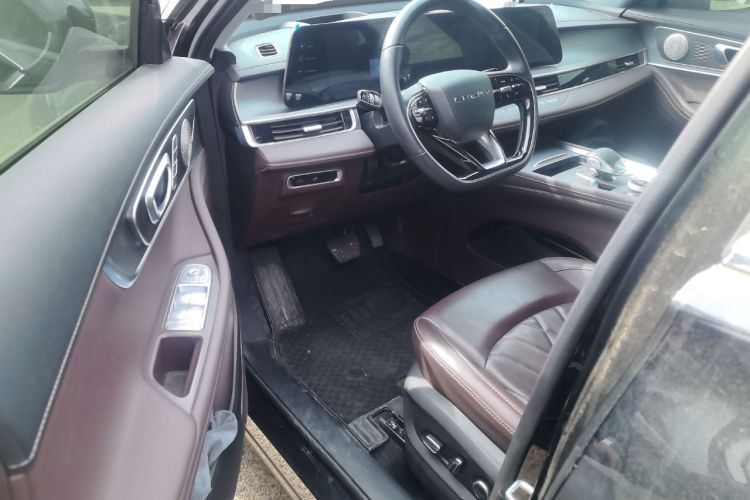 Used Chery Tiggo 8 PRO 2024 Champion Edition 390T Two-Wheel Drive Peak Version 5 Seats
