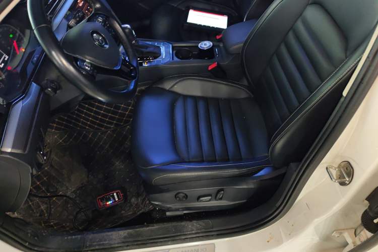 Used Volkswagen Lamando 2019 280TSI DSG Comfort Edition China VI standard Left Front Seat