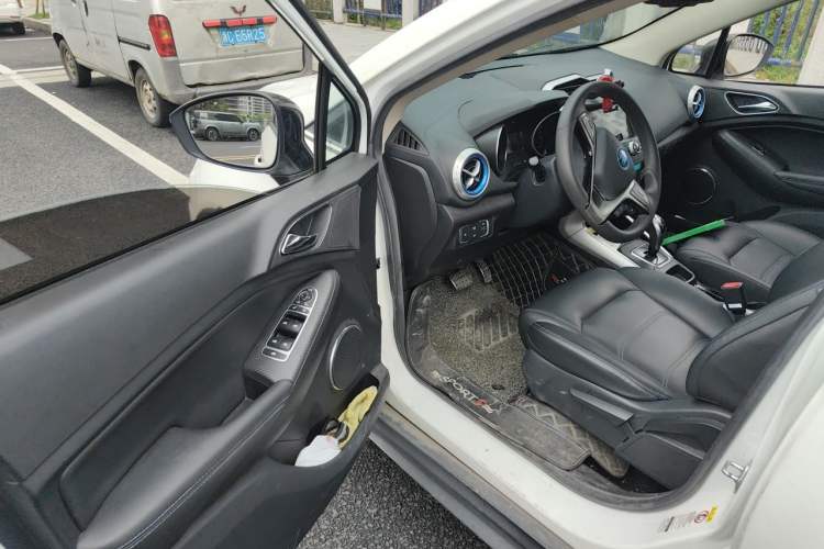 Used BYD Yuan New Energy 2018 EV360 Smart Connect Cool Edition