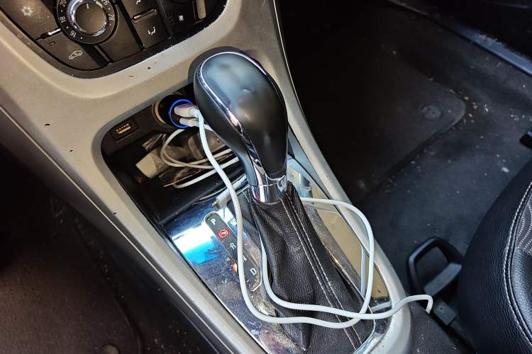 Used Buick GT 2012 XT 1.6L Automatic Fashion Edition