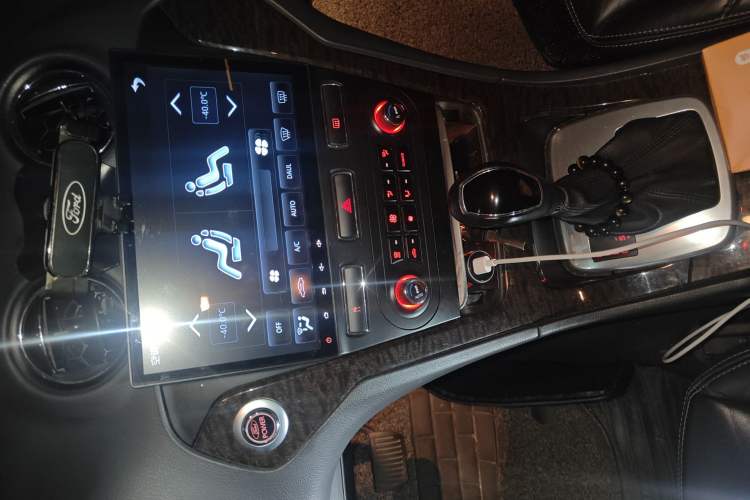 Used Ford Mondeo 2011 2.0L GTDi 200 Luxury Edition
