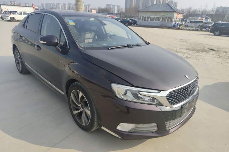 Used DS 5LS 2014 1.6T Elegant Version THP160