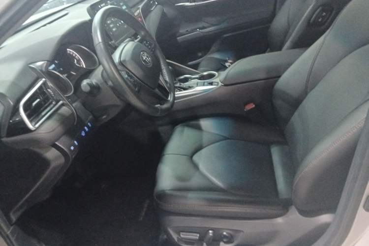 Used Toyota Camry 2021 2.0G Luxury Edition Left Front Seat