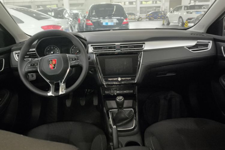 Used Roewe i5 2020 1.5L Manual 4G Connect Luxury Edition