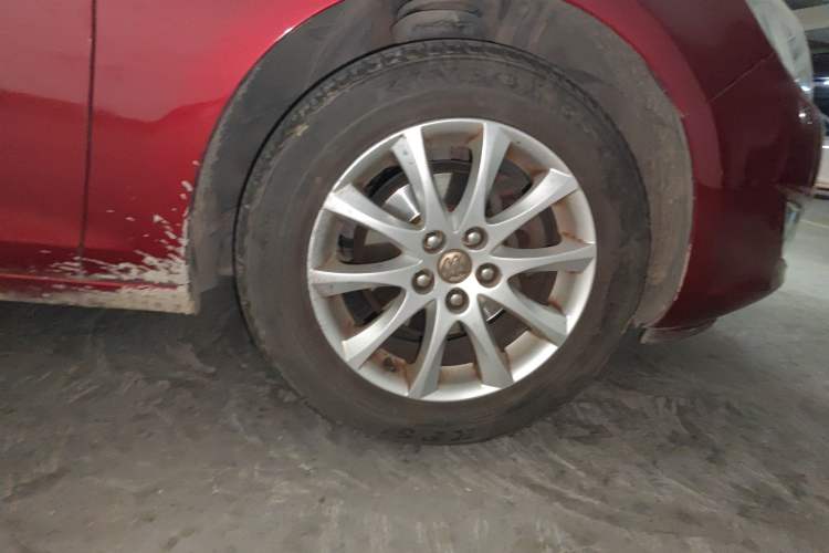 Used Buick GT 2012 XT 1.6L Manual Entry-Level Model