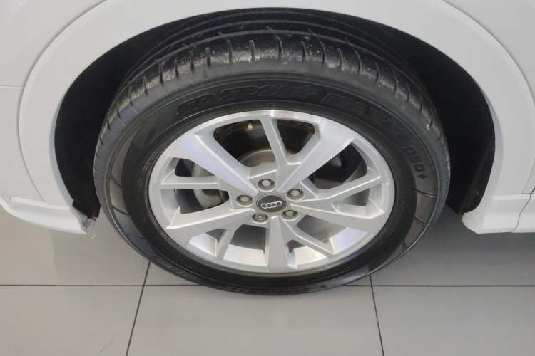 Used Audi Q3 2019 35 TFSI Advanced Dynamic Edition
