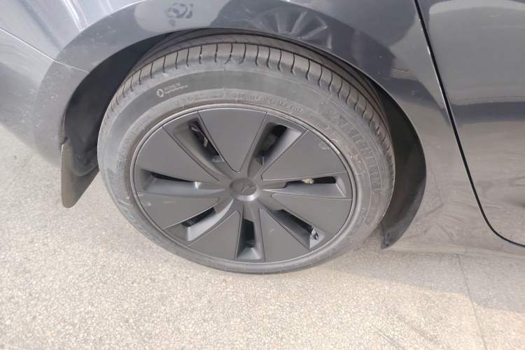 Used Tesla Model 3 2023 Rear-Wheel-Drive Version