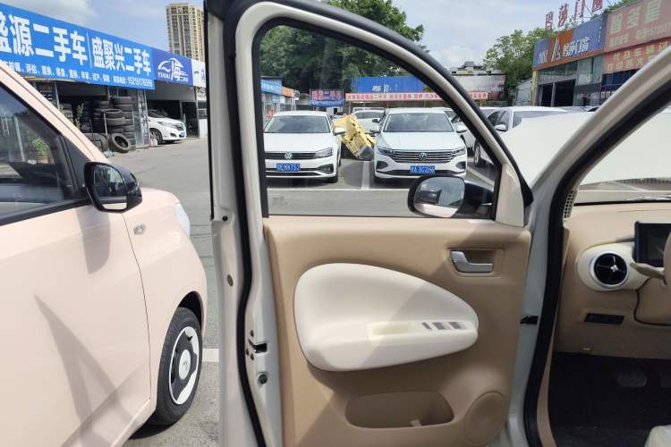 Used Wuling Hongguang MINIEV 2025 Four-Door Version Advanced Edition