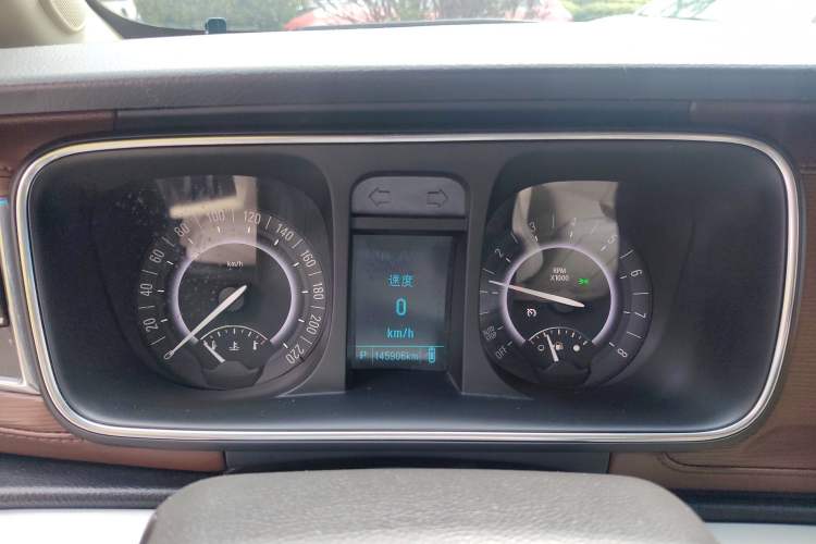 Used Buick GL8 2018 28T Prestige Version China VI Standard