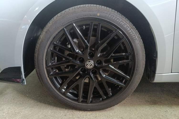 Used MG 6 2023 1.5T XLINE Shark-Hunting Edition Exterior 7