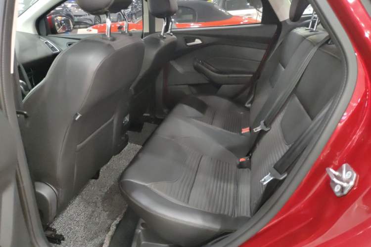 Used Ford Focus 2015 Sedan 1.6L Automatic Trend Model