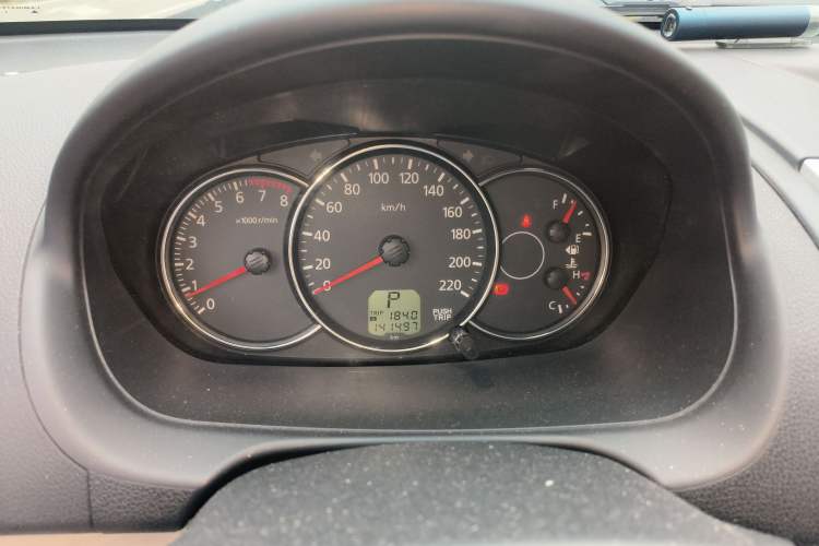 Used Mitsubishi Pajero Sport 2013 3.0L Automatic Two-Wheel Drive Luxury Edition Instrument Cluster