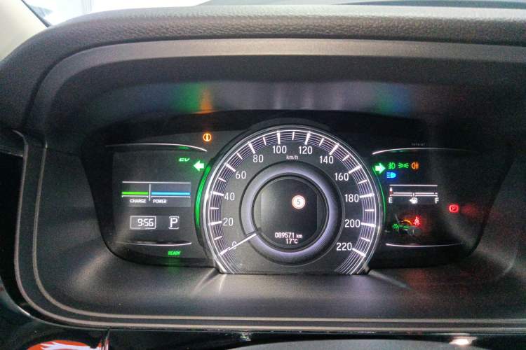 Used Honda Elysion 2019 2.0L Hybrid Luxury Edition
