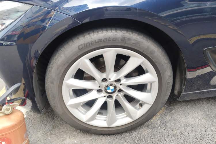 Used BMW 3 Series GT 2019 320i Sport Edition Left Front Wheel Hub