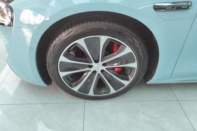 Used Hima Luxeed S7 2024 Ultra Four-Wheel Drive Flagship Edition Exterior 4