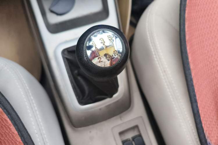 Used CHANGAN Alsvin V3 2012 1.3L Manual Standard Edition Gear Lever