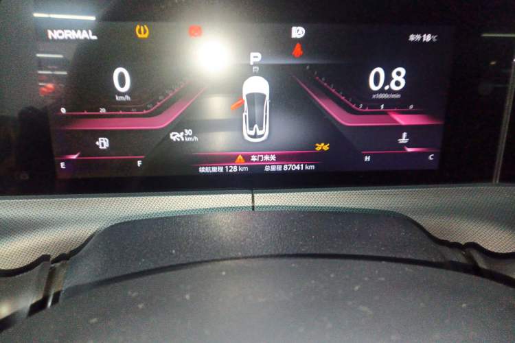 Used CHANGAN UNI-T 2020 1.5T Flagship Version Odometer Close Up