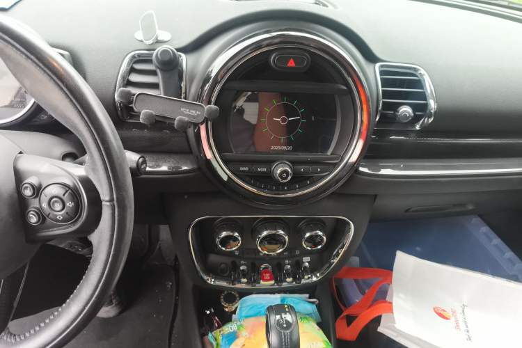 Used MINI Clubman 2016 Revised Version 1.5T COOPER Connoisseur Edition