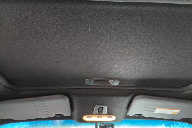 Used Infiniti ESQ 2014 1.6L Luxury Edition