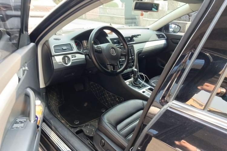 Used Volkswagen Passat 2013 1.8TSI DSG Prestige Edition
