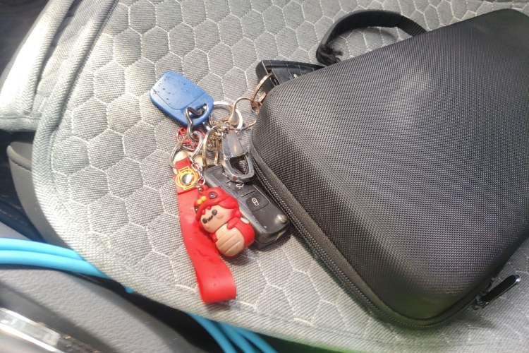 Used Volkswagen Sagitar 2017 1.6L Automatic Comfort Model Vehicle Key