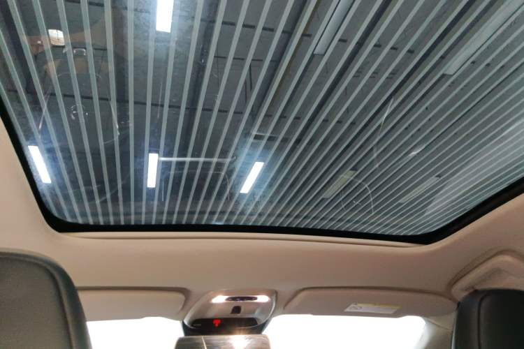 Used Volvo V40 2017 T3 Zhiyi Edition