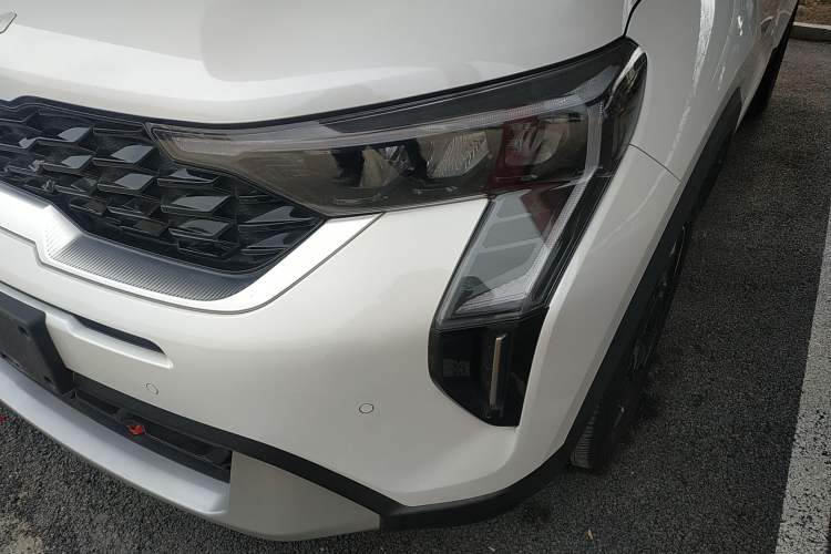 Used Kia Sonet 2024 1.5L Luxury Smart Edition