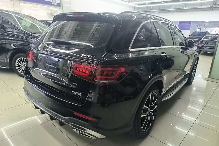 Used Mercedes-Benz GLC 2021 GLC 300 L 4MATIC Dynamic Model
