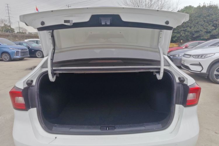 Used Roewe i5 2019 20T Automatic 4G Connected Supercharged Flagship Edition