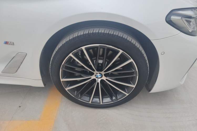 Used BMW 5 Series 2023 530Li xDrive M Sport Package
