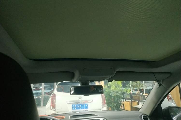 Used Volkswagen Tiguan L 2015 1.8TSI Automatic Two-Wheel Drive Luxury Model