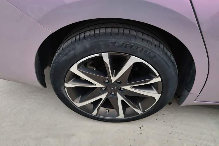 Used AION S Plus 2021 70 Tech Edition
