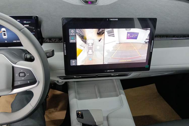 Used Changan UNI-Z 2025 1.5T Premium Edition
